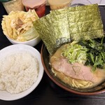 横浜家系らーめん 雷家 - 