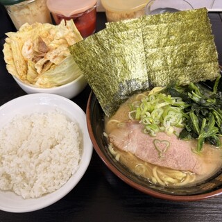 横浜家系らーめん 雷家_0