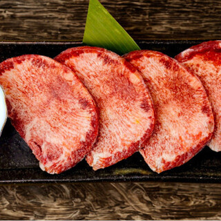 【牛壱心の名物】「ハラミ」と「牛タン」は必食！