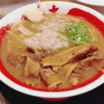 ラーメン東大 - 料理写真:こってりラーメン肉増し1050円（2026年6月）