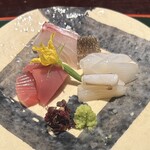 奈良 而今 - お造り
            　あおりいか　明石鯛　和歌山鰹　花きゅうり