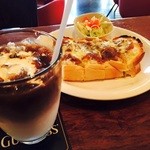 ケーズ アルバーマー - カフェモーニング