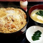 寿美吉 - かつ丼780円。乳酸菌飲料付き＾＾