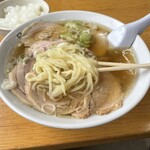 青竹手打ラーメン 日向屋 - 