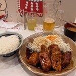 名古屋名物 みそかつ 矢場とん - ひれとんかつ(中)
