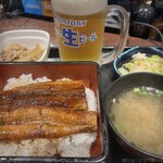 吉野家 - 料理写真:鰻重牛小鉢セット＆生ビール　2010円