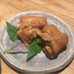 てぃーあんだ - 豚足