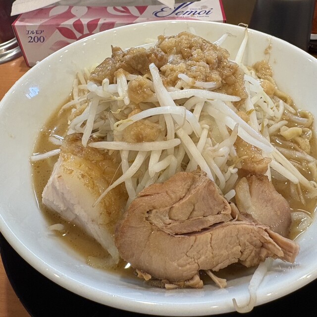 MEDICOM TOY - 大宮ラーメン 豚のトリコ - 大宮/ラーメン | 食べログ