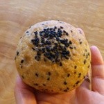 ブルージャム - きな粉餡パン