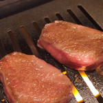 焼肉家 KAZU 神楽坂 - タン焼