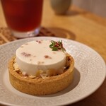 カフェ ラーチ - レアチーズのタルト