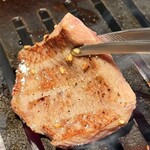 焼肉 燈花 - 上生タン塩