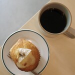 RAHMS COFFEE - マフィンとコーヒー