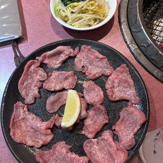 口コミ一覧 : 本とさや 別館 - 浅草（つくばEXP）/焼肉 [食べログ]