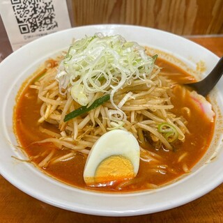 太龍 - 料理写真:太龍ラーメン　味噌　辛さおさえめ　大盛