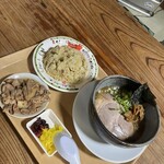 イナリ食堂 - 料理写真:
