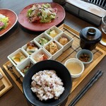 ダイナミックキッチン＆バー 燦 - 