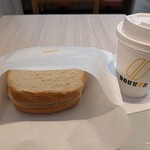 ドトールコーヒーショップ - 料理写真:【アボガト&ツナポテト】570円