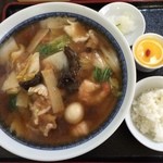 中華料理 新興楼 - 今日は寒かったので、広東麺700円。デザートやちょこっとご飯も付きます。(^_^)