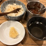 肉汁餃子と190円レモンサワー しんちゃん - 