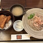 めん房つるつる明新館 - 料理写真:
