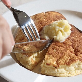 ふわふわしっとり食感のパンケーキ