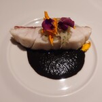 International cuisine subzero - 旬の鮮魚と烏賊墨ソース フェヌイユサラダ