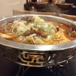 台湾料理 豊徳園 - 固形燃料で加温して提供