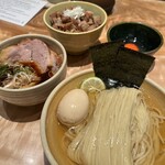 迂直 - 特製つけ麺