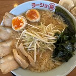 ラーショマルミャー - 料理
