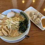 ラーショマルミャー - 料理