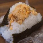 ごちそう焼むすび おにまる - 七種だし香る鮭むすび
