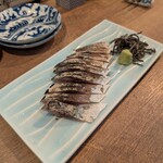 越前鮮魚と炭火焼き 炭と魚 - 炭火炙り昆布〆鯖