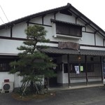 手打ちそば 八蔵 - お店の外観