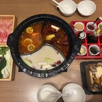 モンゴル薬膳しゃぶしゃぶ小尾羊 - 