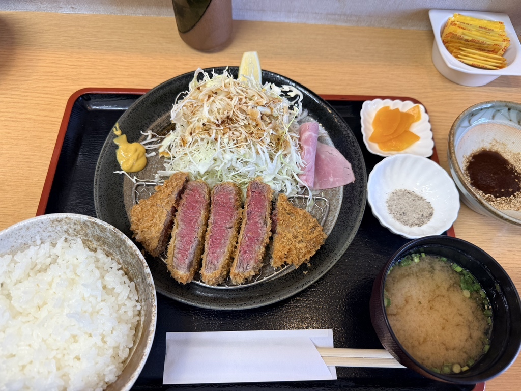 かつ 亭 いろは