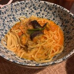 ニーニャニーニョ 桜小町 - 茄子とベーコンの桜小町特製トマトソース