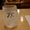 とん助