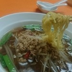 Chuukarou Sen - 台湾ラーメン、リフトアップ