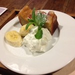 CAZI CAFE - バナナケーキ