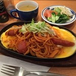 北都館 - 昔風スパゲッティ７８０円、サラダ＆スープ＆コーヒー付