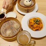 茶薫小籠包飯店 - 料理写真: