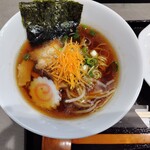 どボら - 料理写真:シンプル中華そば。