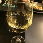 湊町倶楽部 - 白ワイン(￥600)