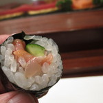 八郎鮨 - 赤貝ひもキュー　　　　　　　しゃりの断面