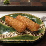 八郎鮨 - 締めのいなり寿司　　　　　　黒ごま入り