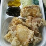 きづ - ご飯の影に隠れているが、からあげだってかなりのモノ