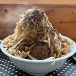 夢を語れ - 料理写真:汁なし200gやさいマシマシ