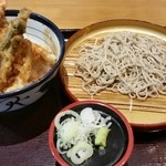 天丼てんや - 天丼小そばセット(税込710円)