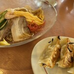 幸楽苑 - 料理写真:一月に一度の楽しみ　季節柄冷やし中華＋餃子